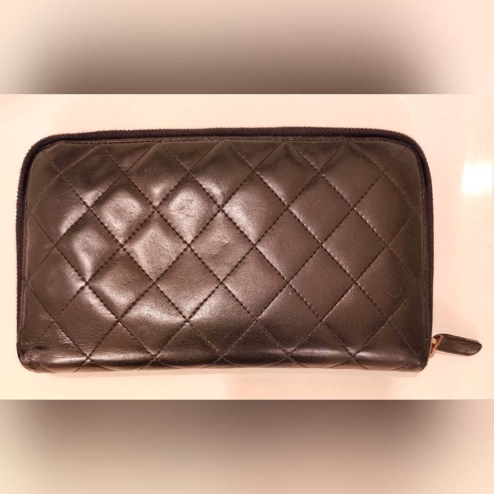 Chanel Oversized Lambskin Organizer Wallet - Picture 3 of 14